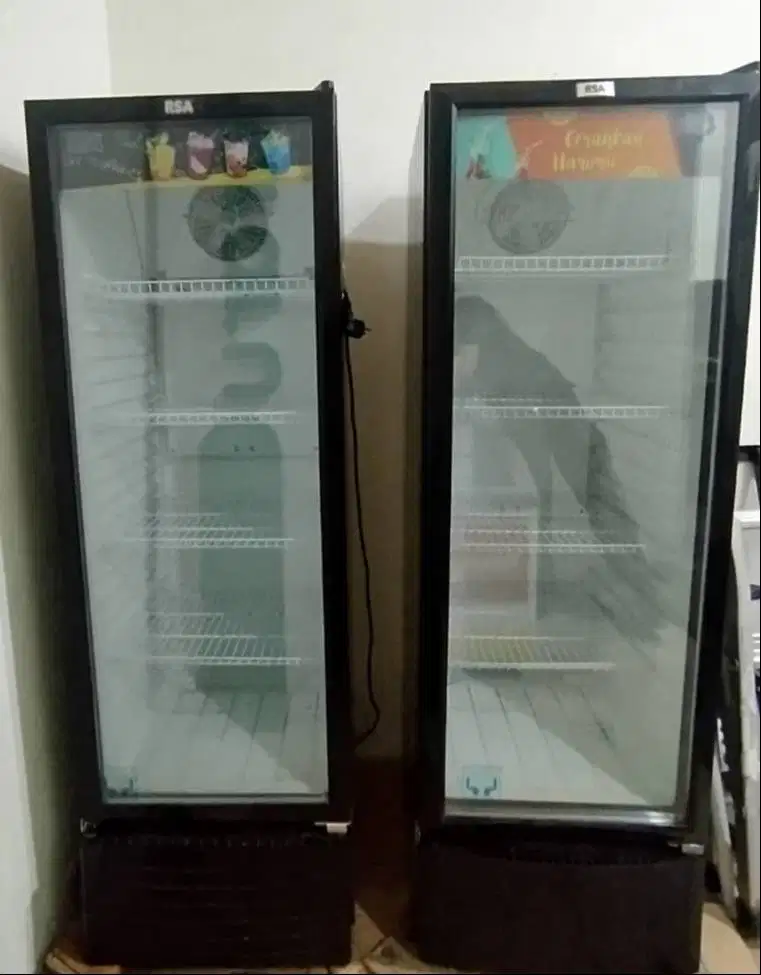 Dijual Chiller / Kulkas Showcase Merk RSA AGATE 300R