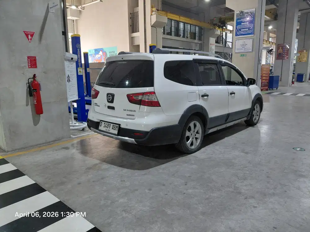 Nissan Grand livina 2013 Bensin