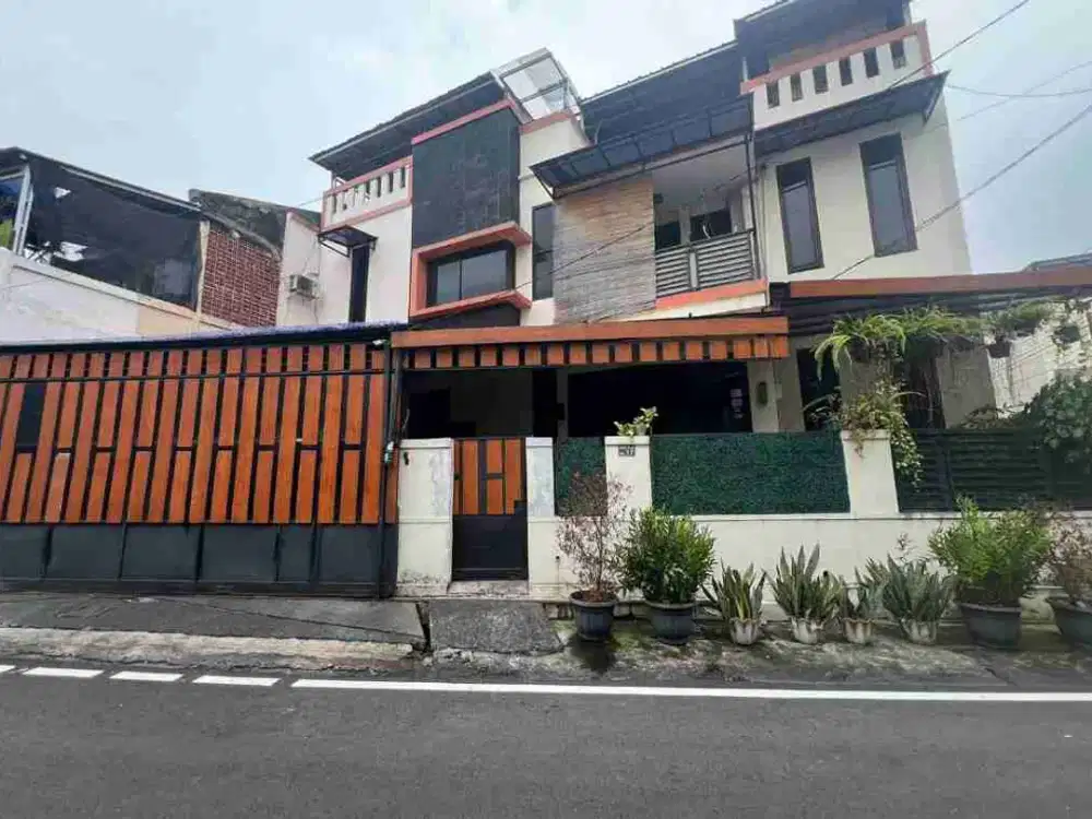 FUL FURNISHED ‼️ RUMAH KEREN, MEWAH & MODERN DI PTB PONDOK KELAPA