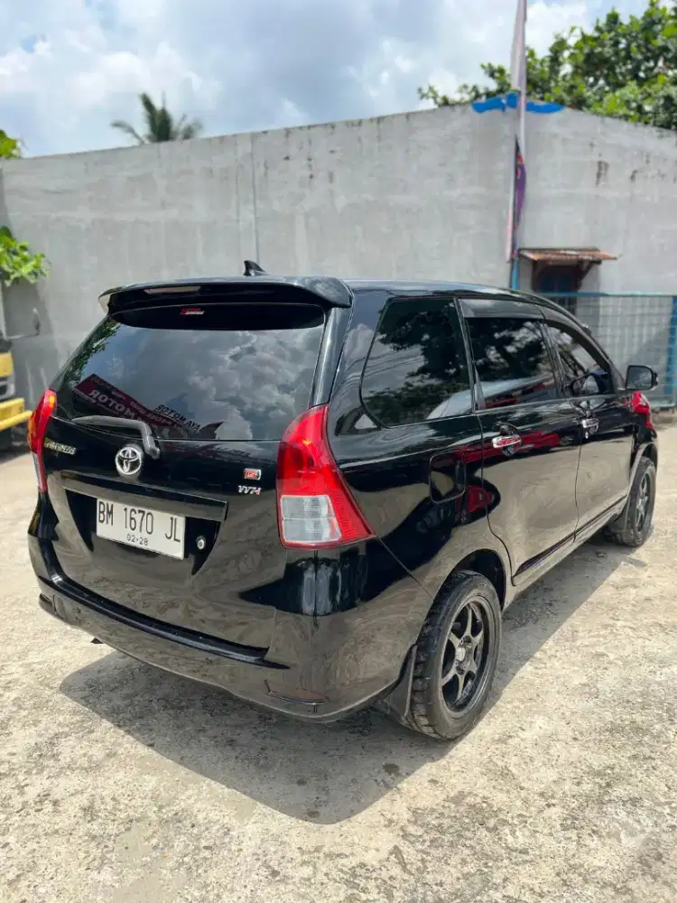 Jual cepat avanza G 2013 manual bisa cash & kredit