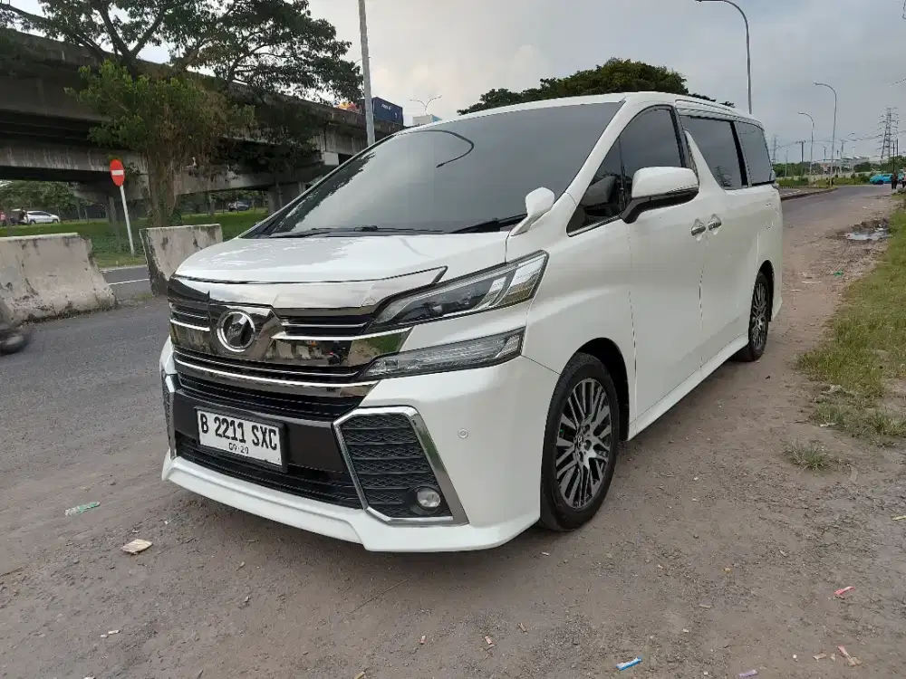 Toyota Vellfire 2.4 ZG automatic CBU 2015