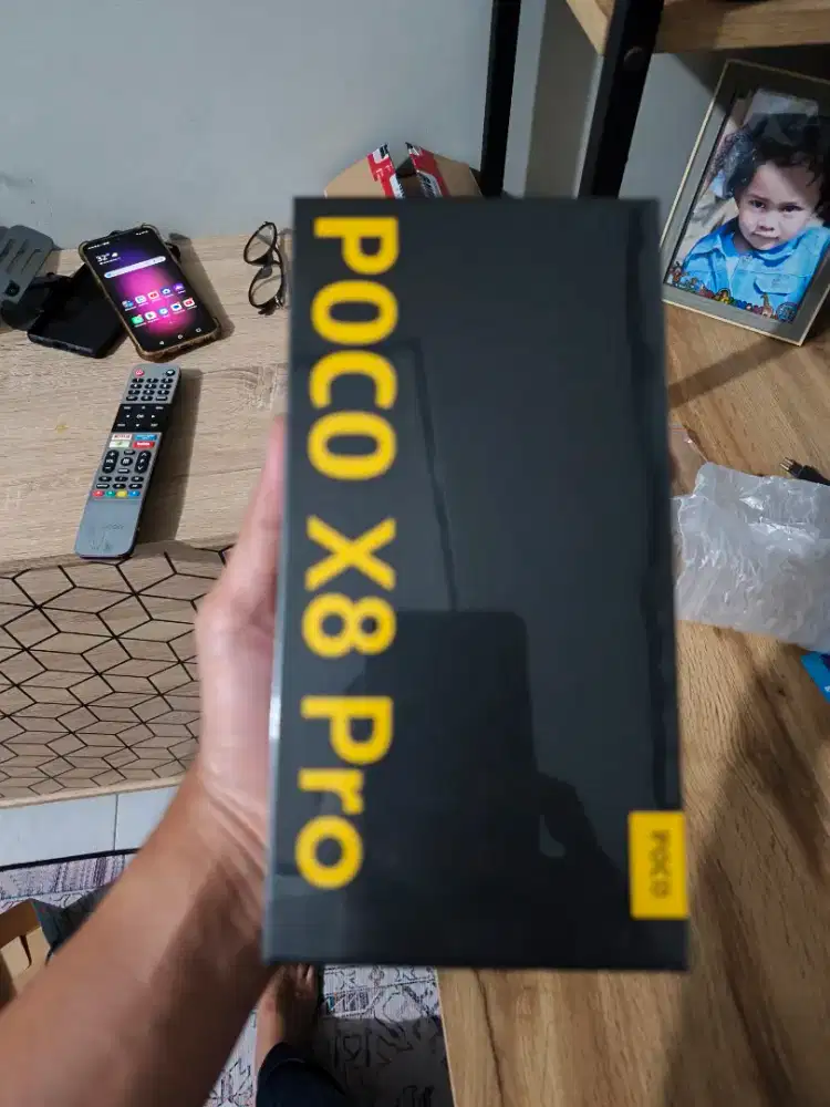 poco x8 pro 8/512 black