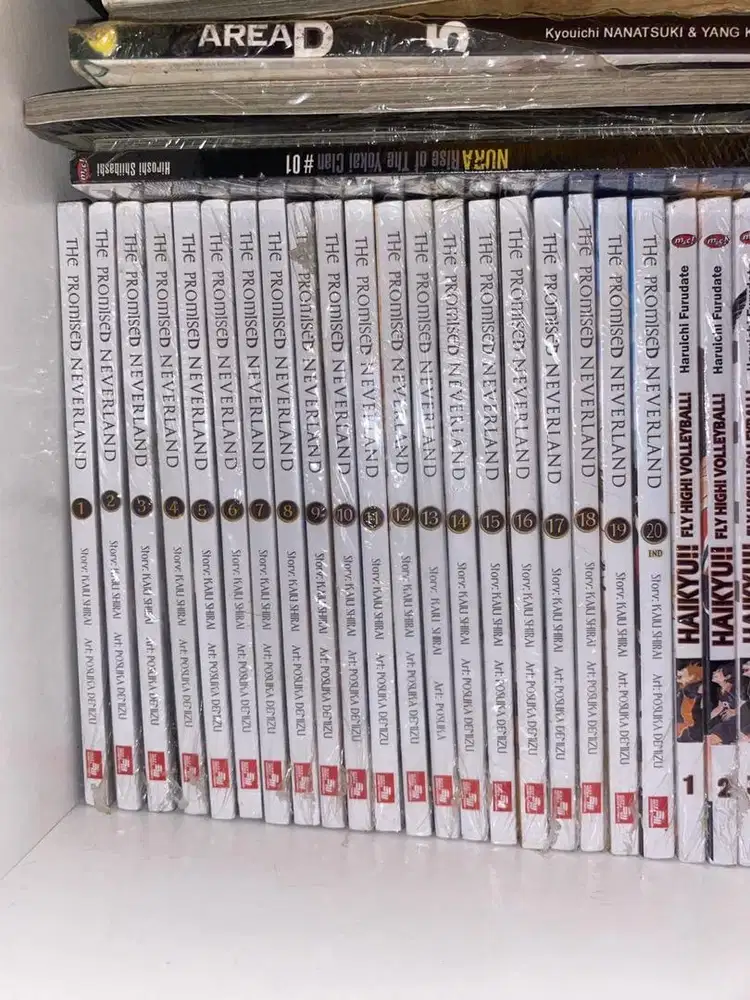 Komik The Promised Neverland Full-set 1-20 [SEAL]