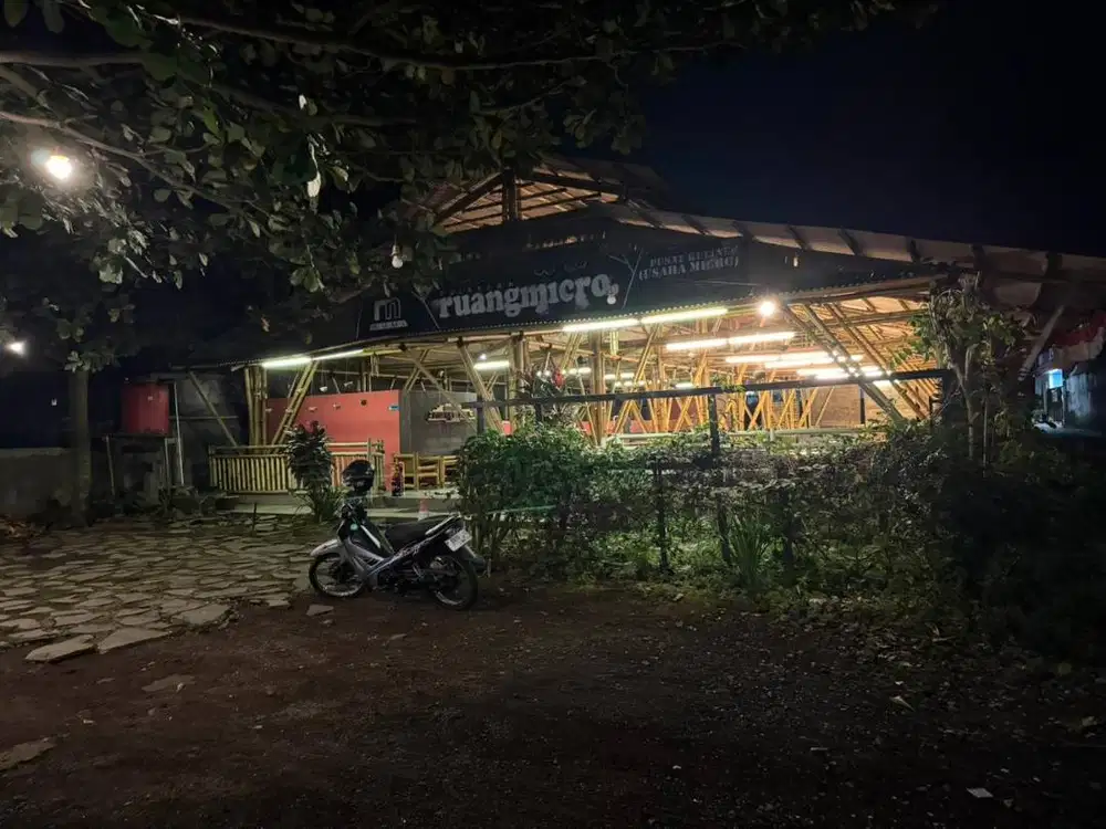 Disewakan Tanah & Bangunan Semi Permanen.