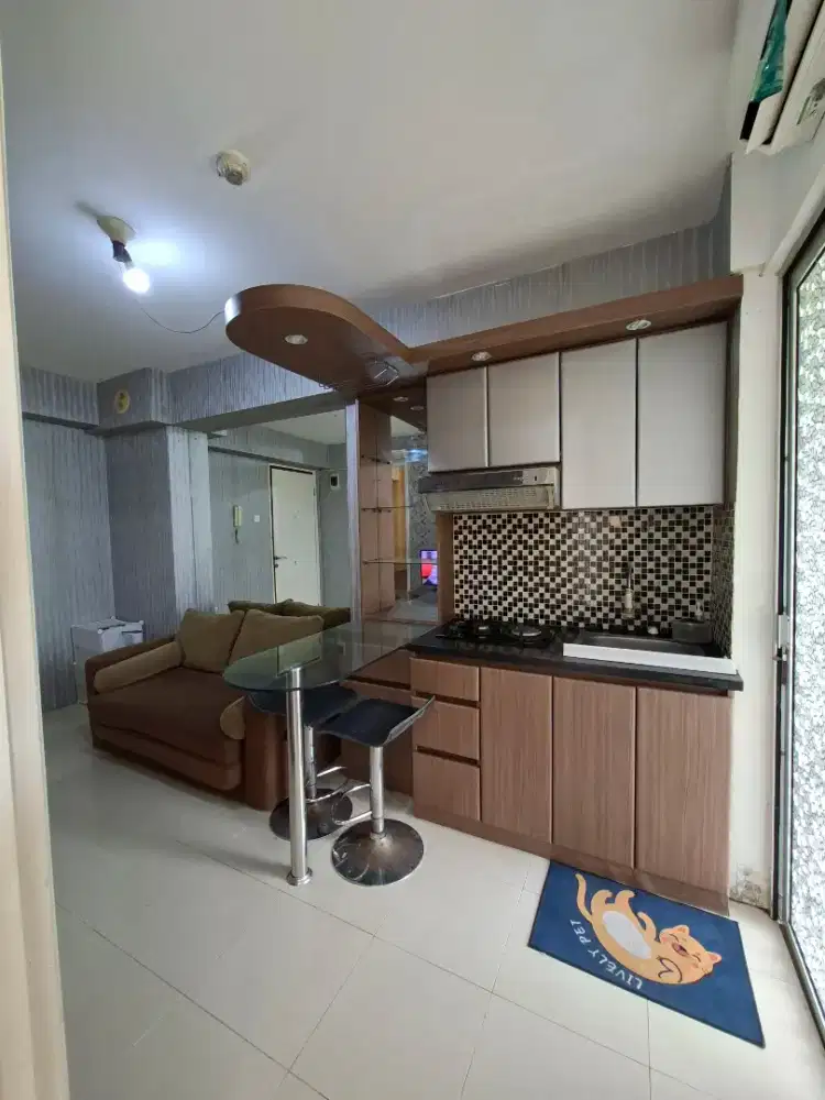 Sewa Dua BR Apartemen Bassura City Tower Dahlia 13.6 JT/3 bln Free ipl