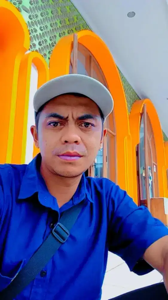 Cari kerja apa ajh mau jaga warung atw art boleh