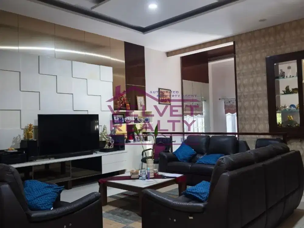 Dijual Rumah Sunter Metro 3 Lantai Luas 1000m2 #VR1170