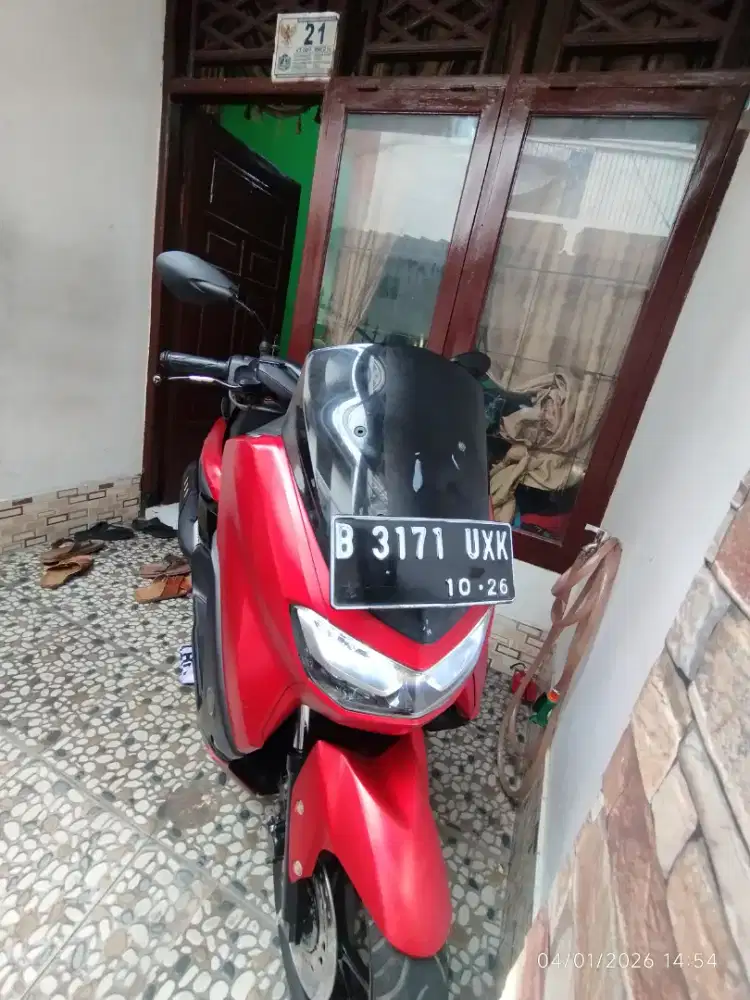 Nmax 2021 merah marun