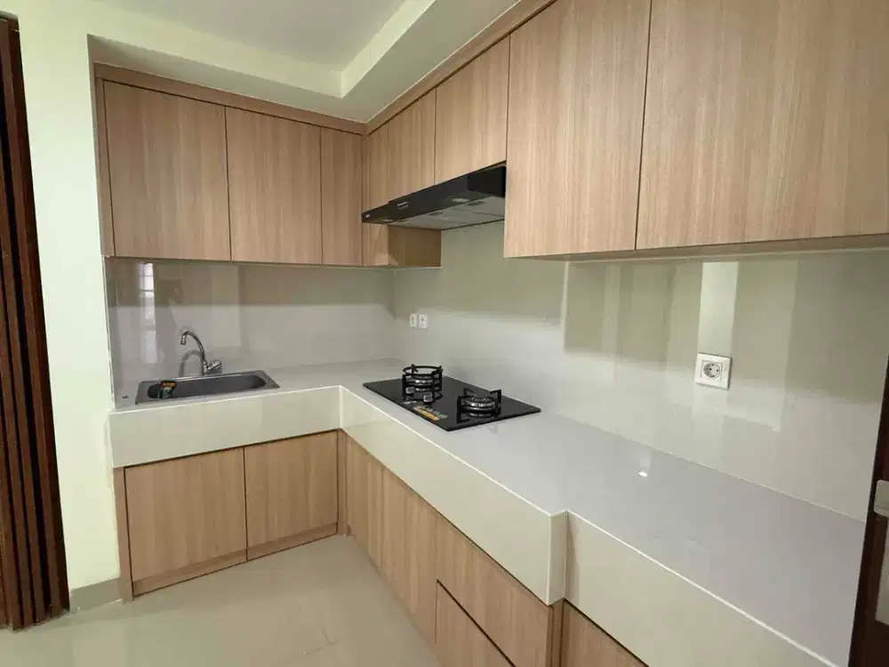 Disewakan Apartemen Sherwood 3+1 Bedroom lantai 7