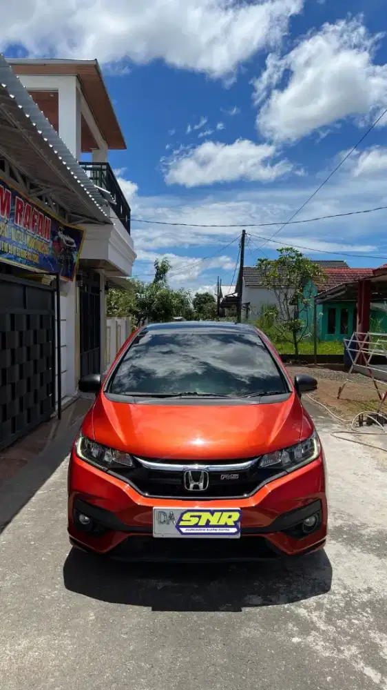 HONDA JAZZ RS GK5 CVT CKD TWO TONE