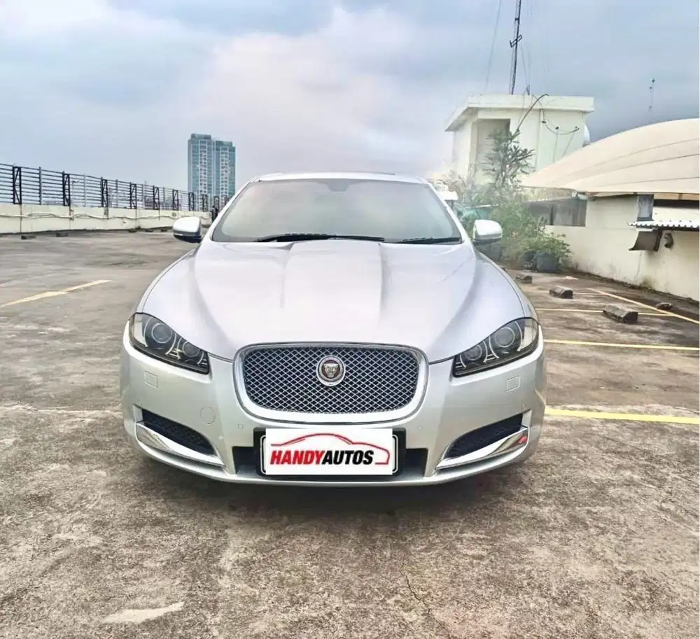 Jaguar XF Tahun 2011 Facelift Automatic Silver Metalik
