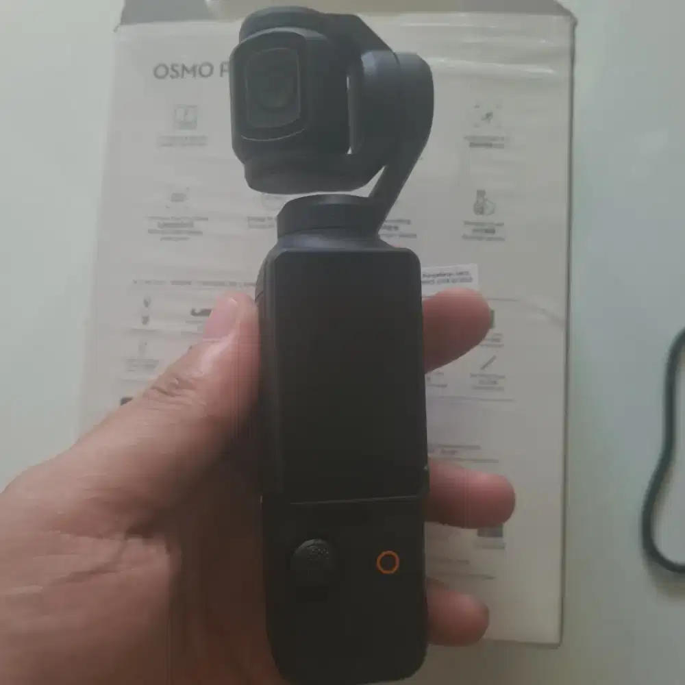 DJI pocket 3 creator combo