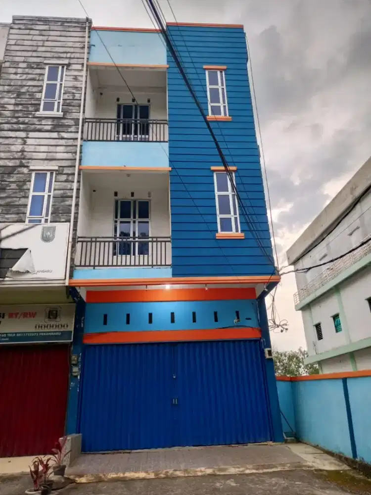 Di Jual Cepat Ruko 3 Lantai.