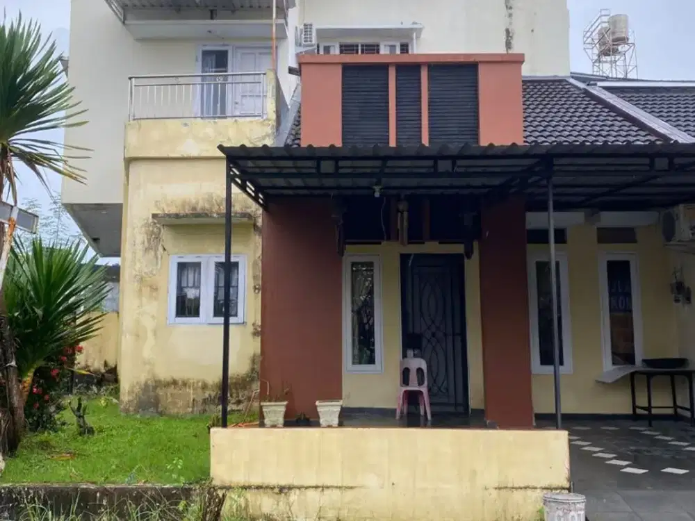 Dijual Rumah Makassar sekitar Jalan Metro Tanjung Bunga