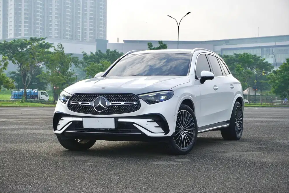 Mercedes Benz GLC300 AMG 4Matic (X254) EQ-Boost CKD 2023 Putih