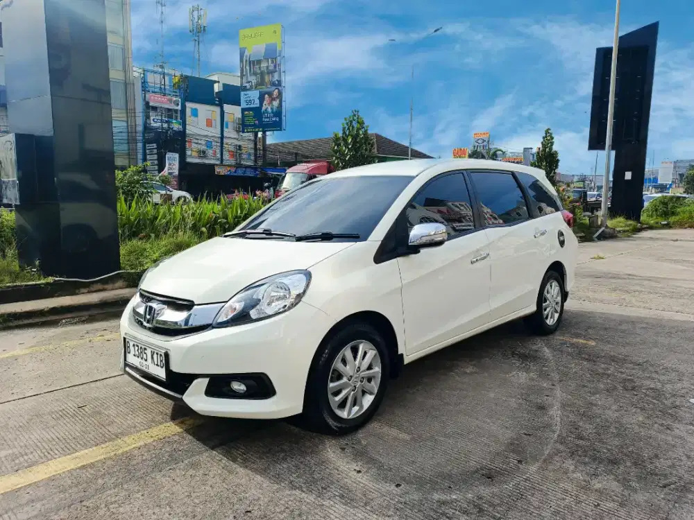 Mobilio matic 2015