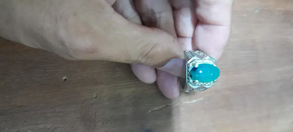 Batu akik bacan