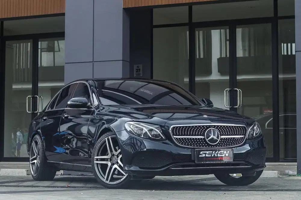 Mercedes Benz E250 Avantgarde 2.0 Mercy E 250 AT Matic 2016 Hijau