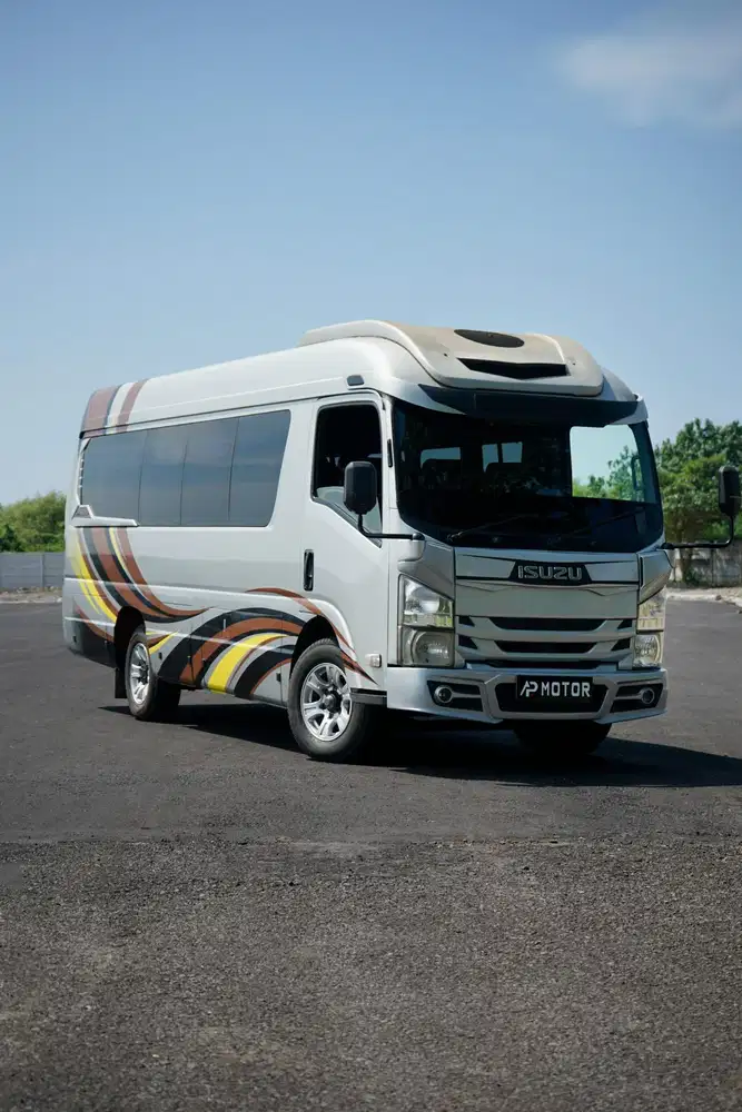 Isuzu Elf NLR 55BLX 2019 Silver