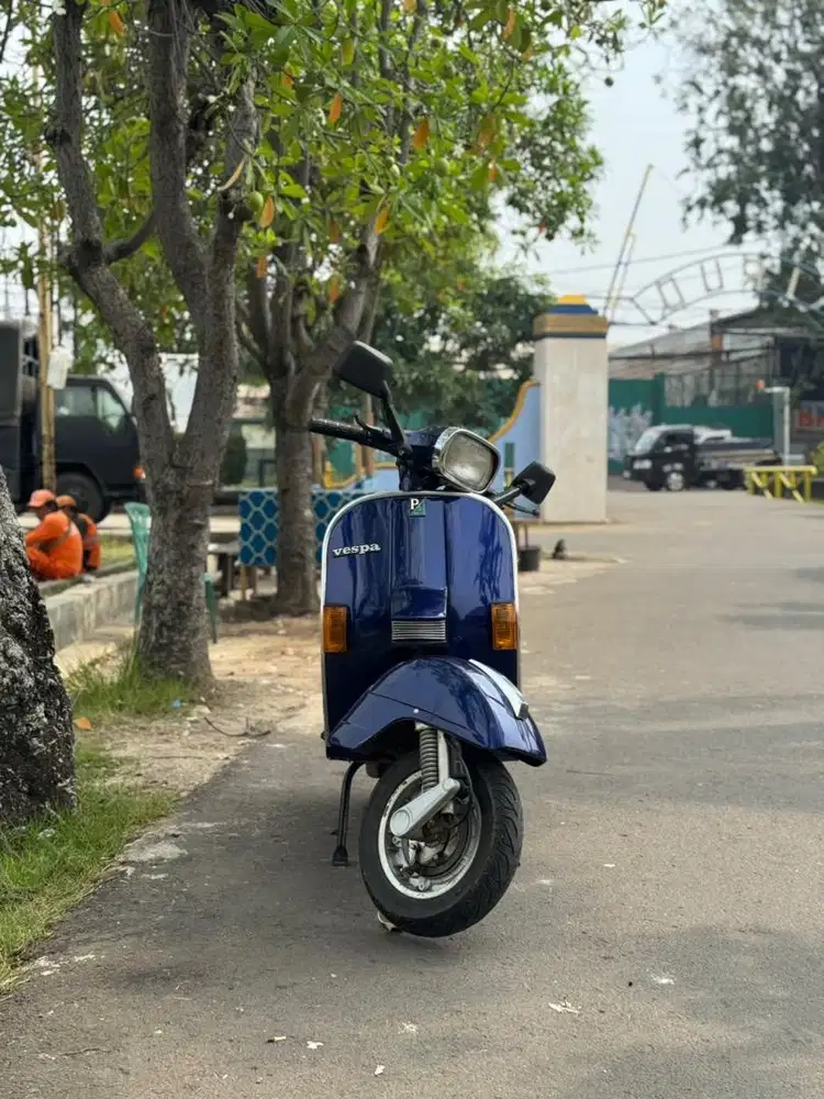 Jual Vespa P 150