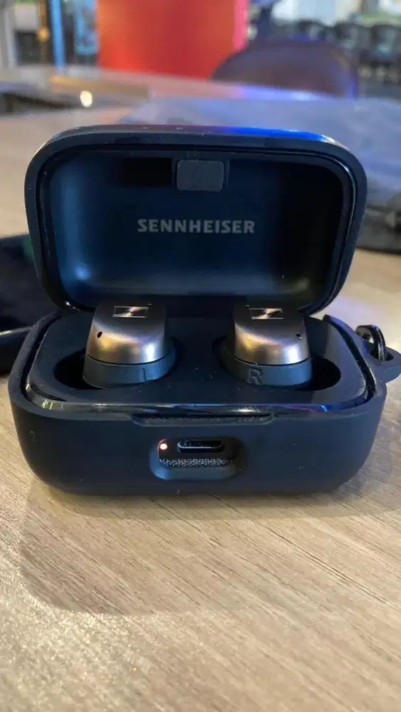 Sennheiser Momentum 4