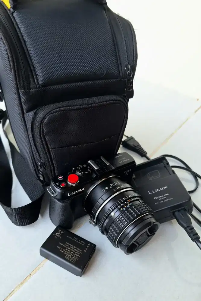 Kamera Lumix Gx1 + Lensa Fix Tajam