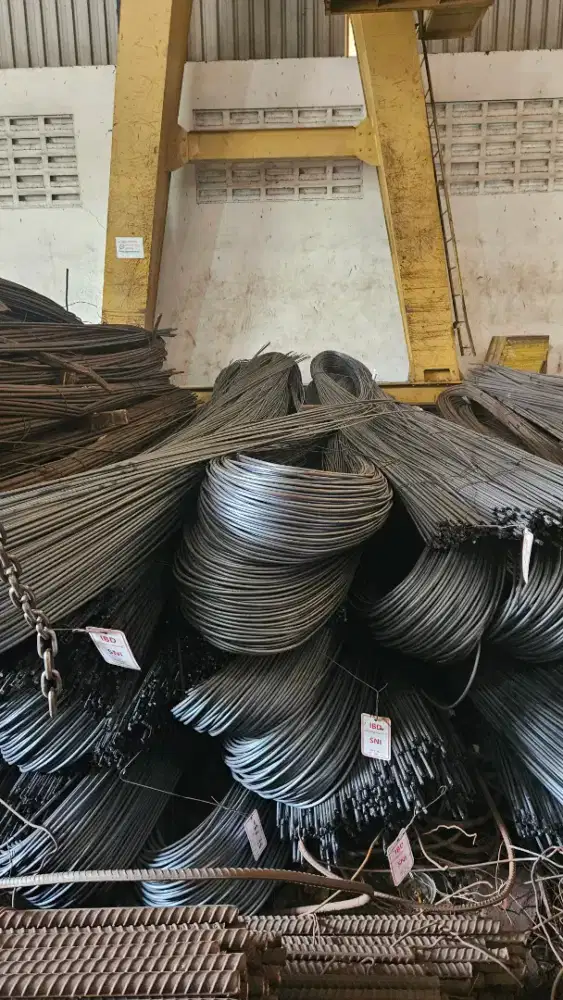 Besi beton SNI 6-25MM