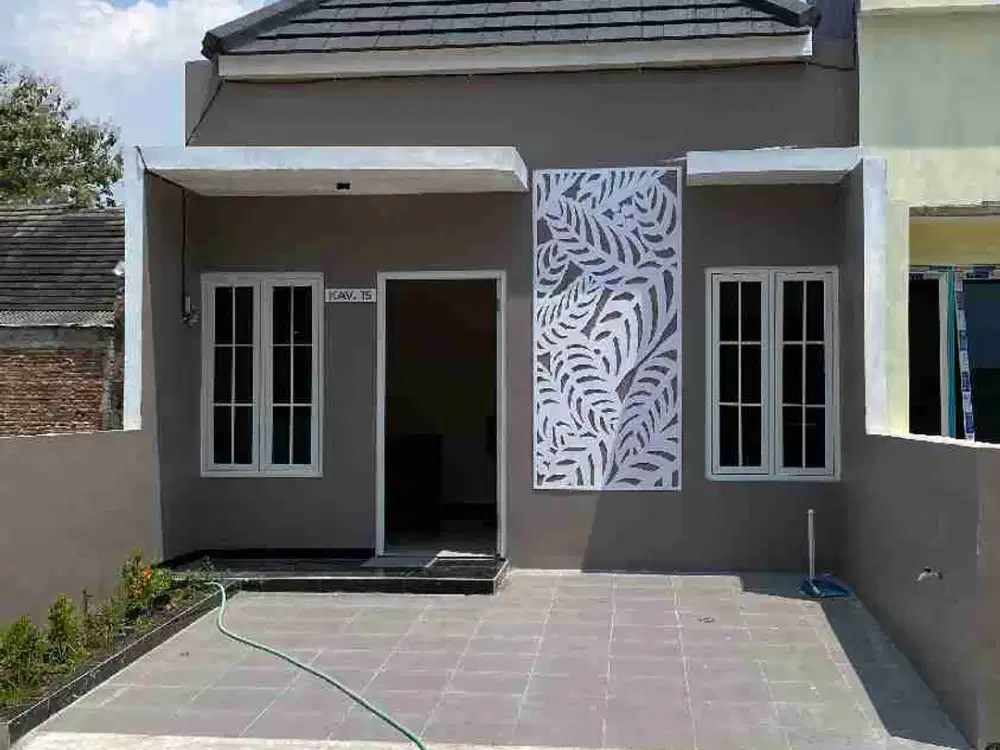 rumah siaphuni 5 menit ke Gor manunggal jati