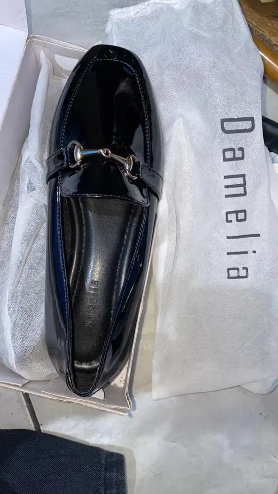 SEPATU WANITA DAMELIA SIZE 40/41
