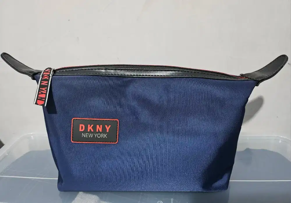 Hand Carry Pouch Unisex