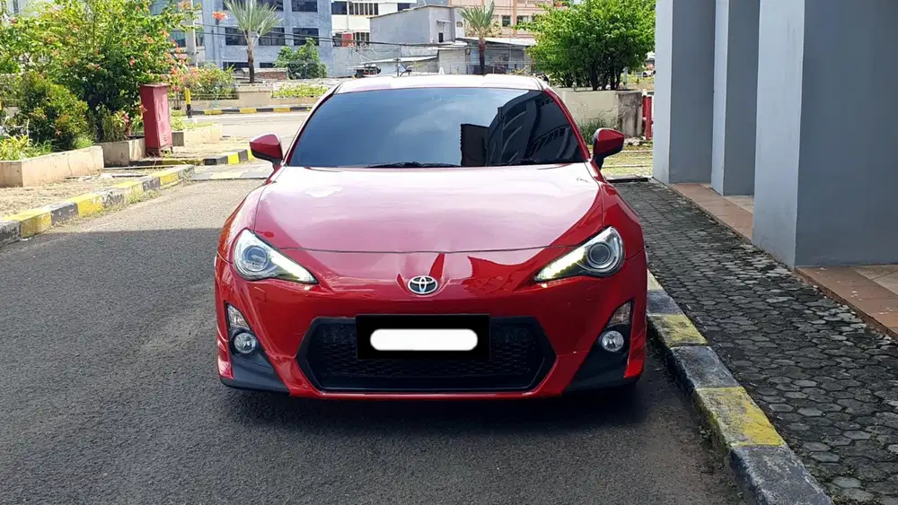 Km22rb toyota ft86 trd matic 2016 merah pajak panjang