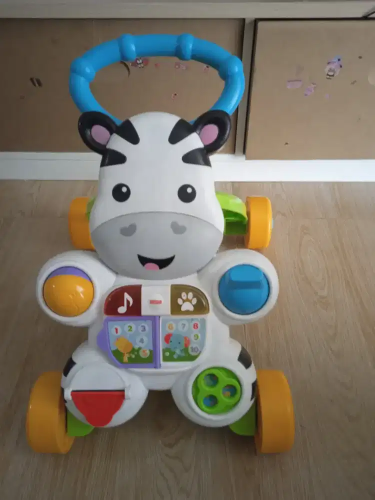 Preloved
Baby Walker + Trolly
Kondisi 80%