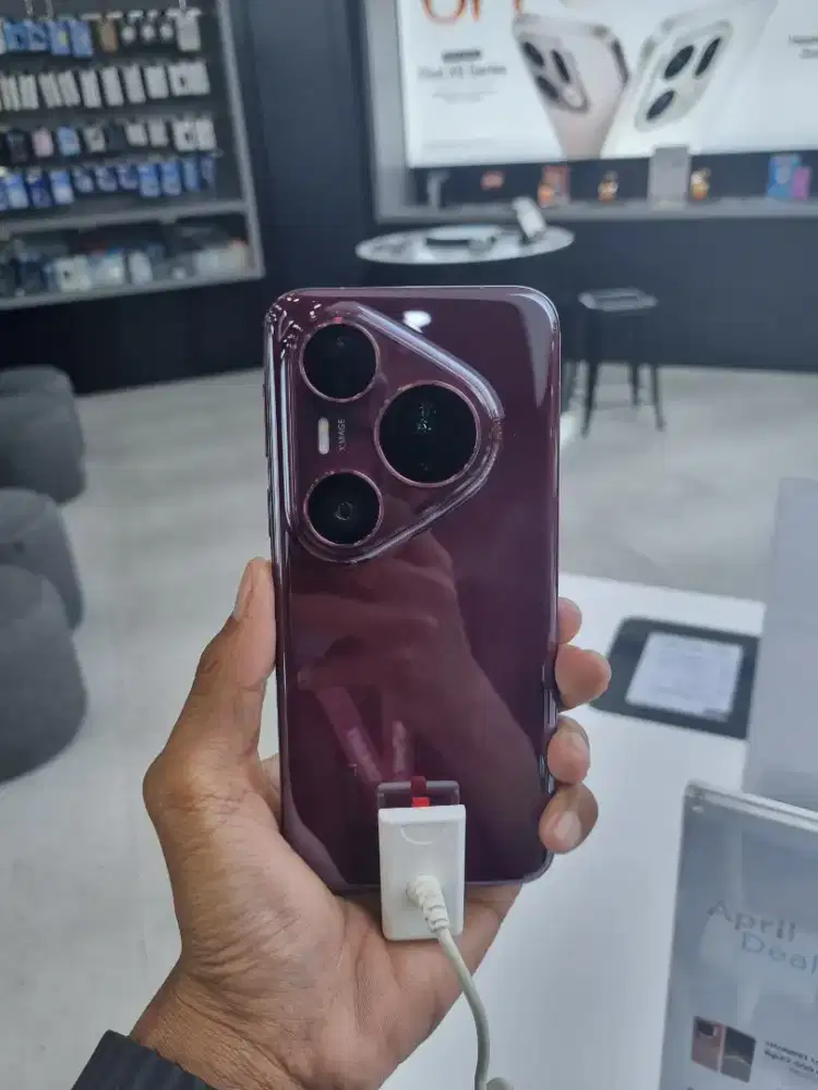 Huawei Pura80 Pro Promo Kredit Bunga 0% & Free 2x Angsuran