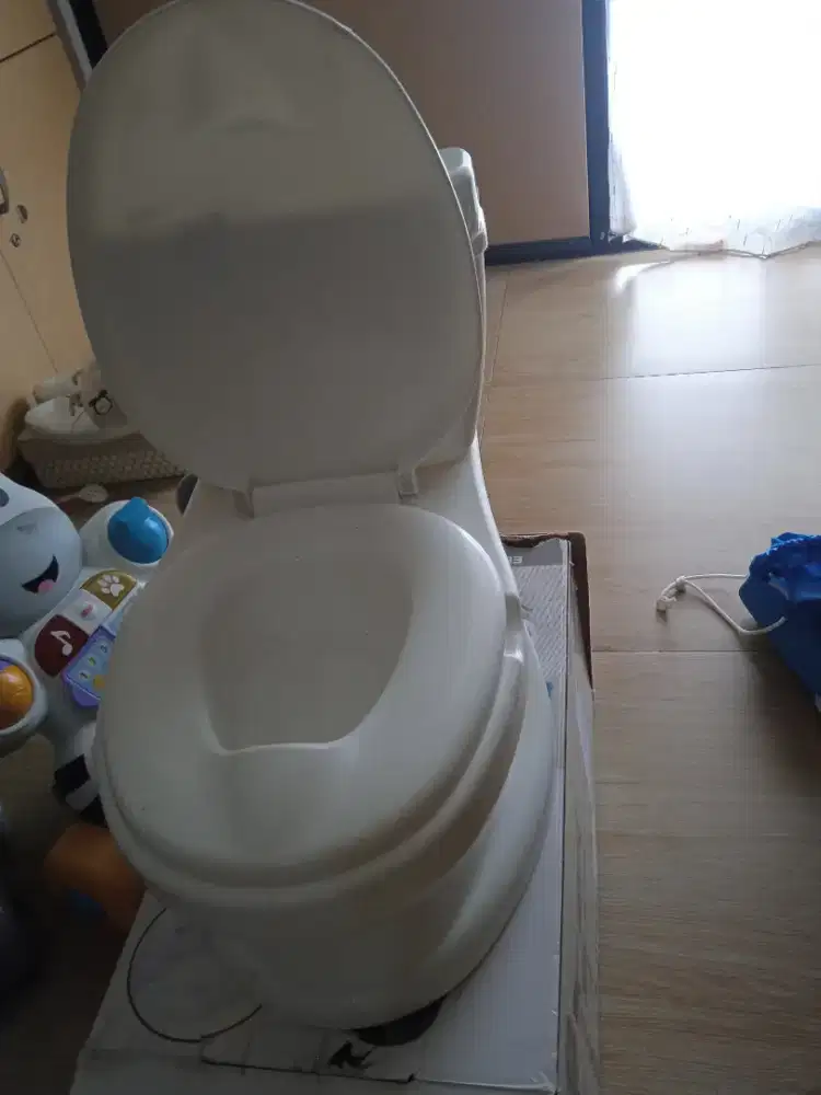 Tempat wc anak kondisi seken