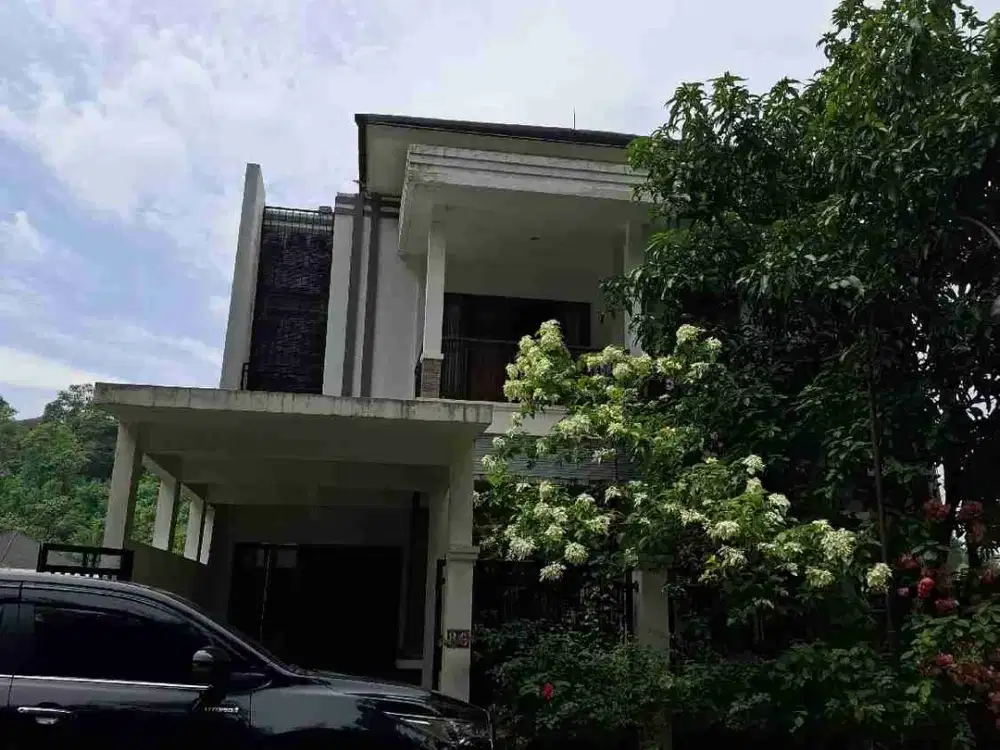 jual rumah cantik siap huni cukup bawa koper aja di gajah mungkur