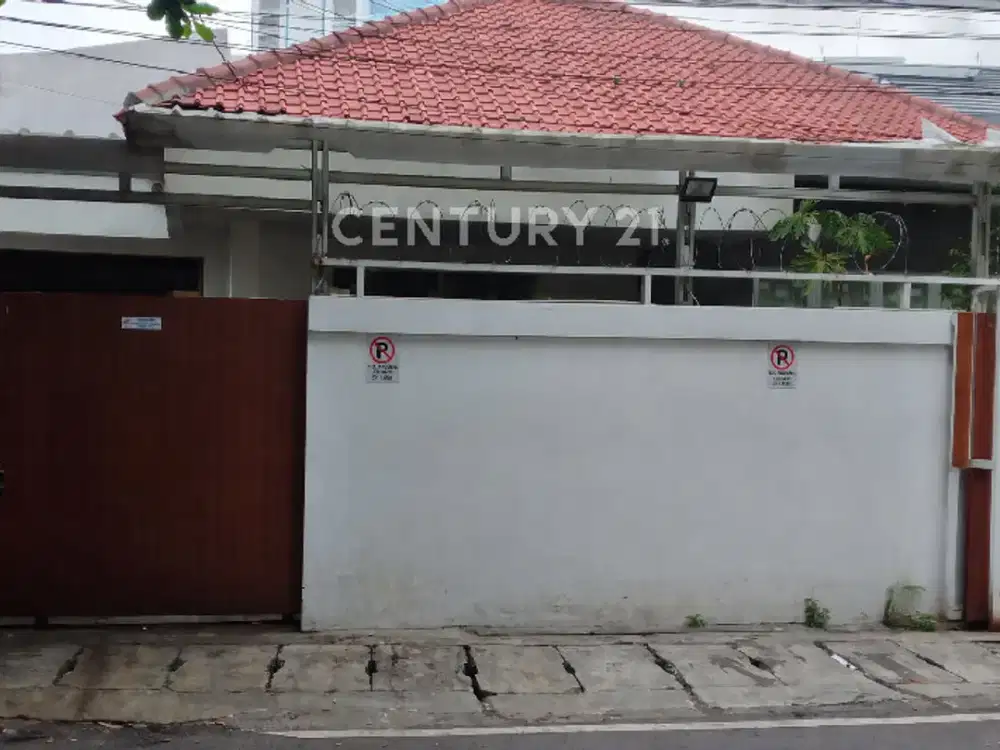 Rumah 1,5 Lantai Di Pejompongan, Bendungan Hilir