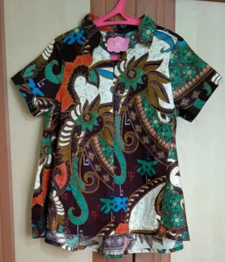 Kemeja Remaja Wanita