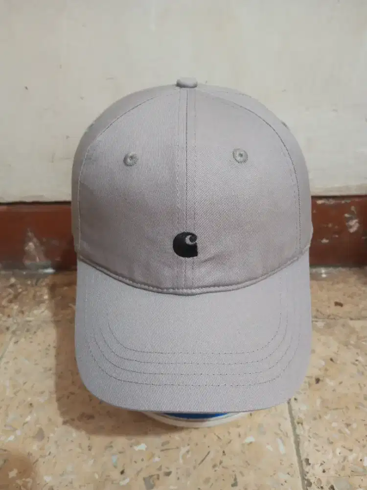 Topi carhartt small logo second bekas