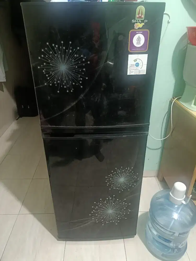 Kulkas Sharp 2 pintu