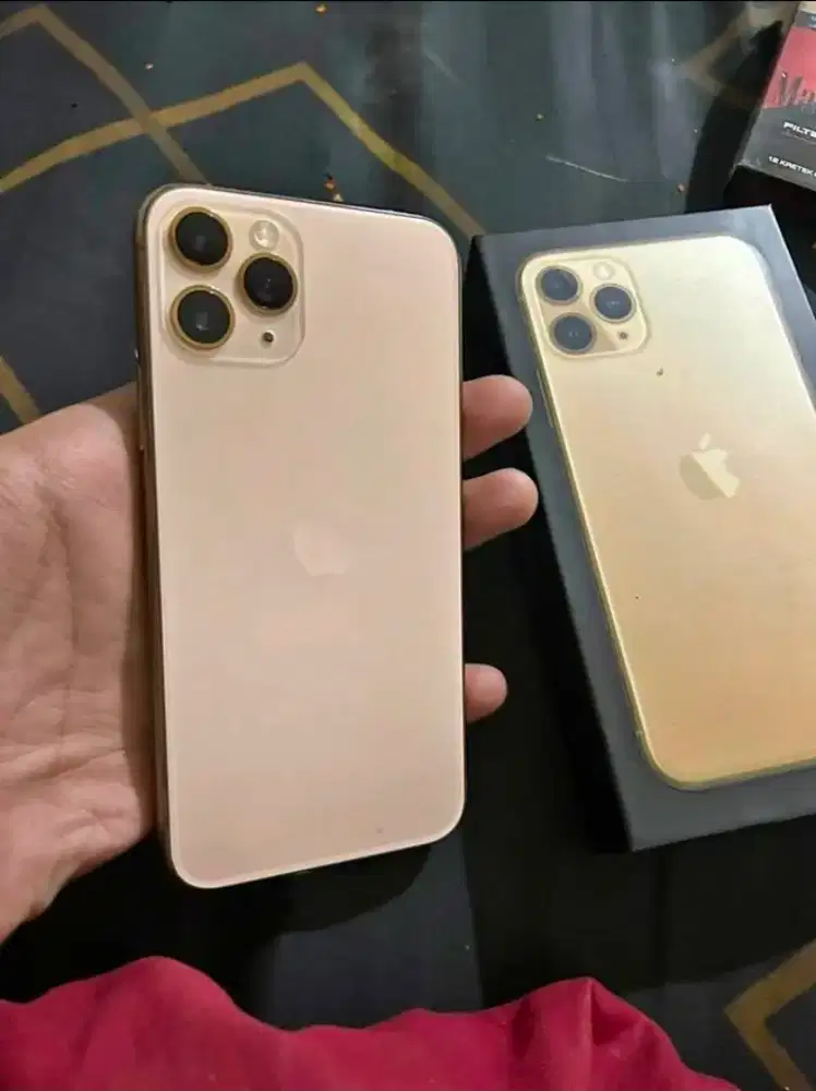 Iphone 11 PRO 64 & 256 Gb ada like new CASH / KREDIT/ TRADE IN