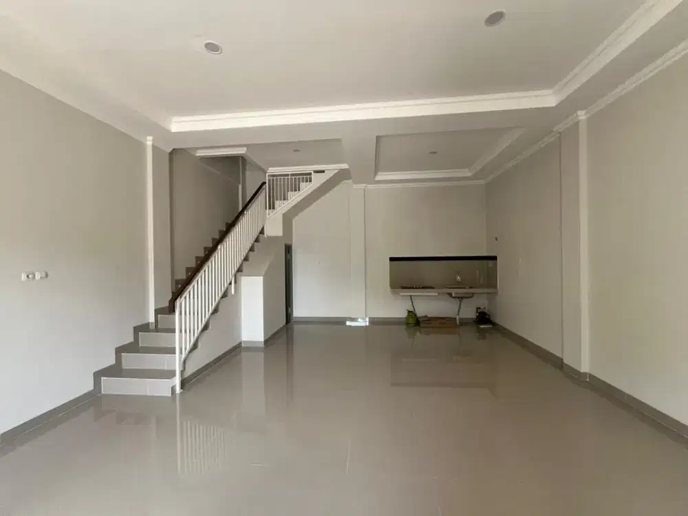 Dijual Ruko di Poris Indah, Uk.6x12m2, Semi Furnished, SHM