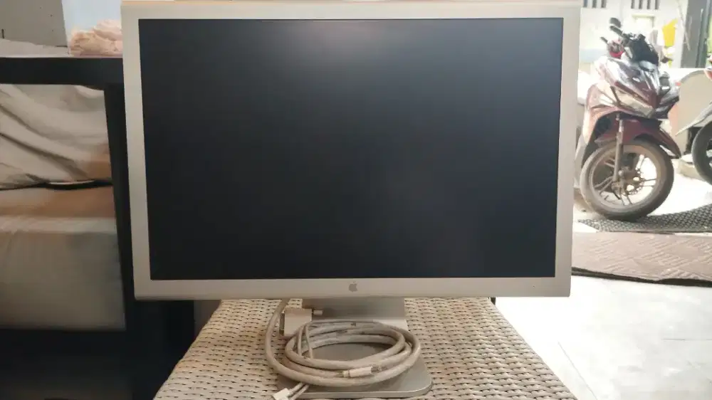 Apple LED Cinema Display 27-inch