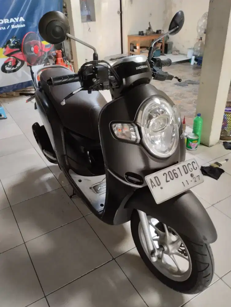 Honda Scoopy fi n 17