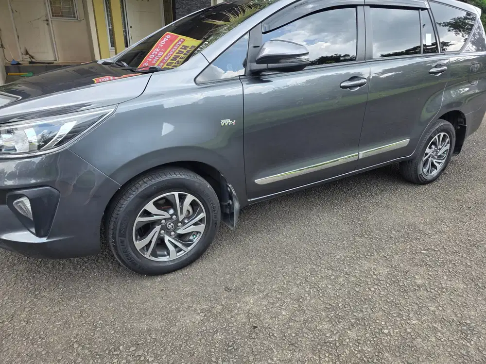 Toyota Kijang Innova 2021 Bensin