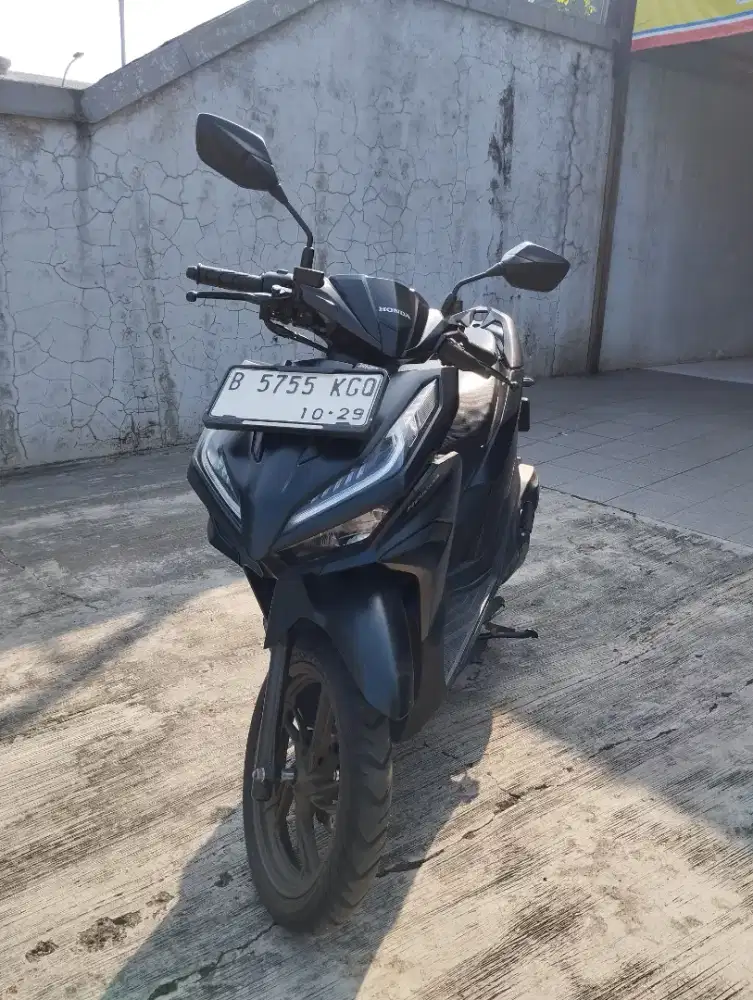 NEW VARIO 125 KEYLESS 2024 KM 7k DP 750k Cash Kredit TT Cc Splitpaymen