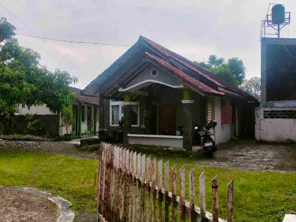 TANAH STRATEGIS MURAH BONUS BANGUNAN  DEKAT JEC BANGUNTAPAN BANTUL YOGYAKARTA