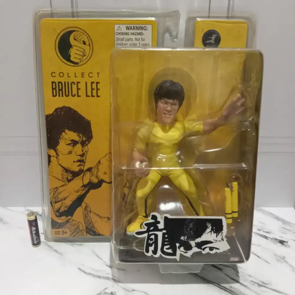 figure collect bruce lee yellow suit detail rare item