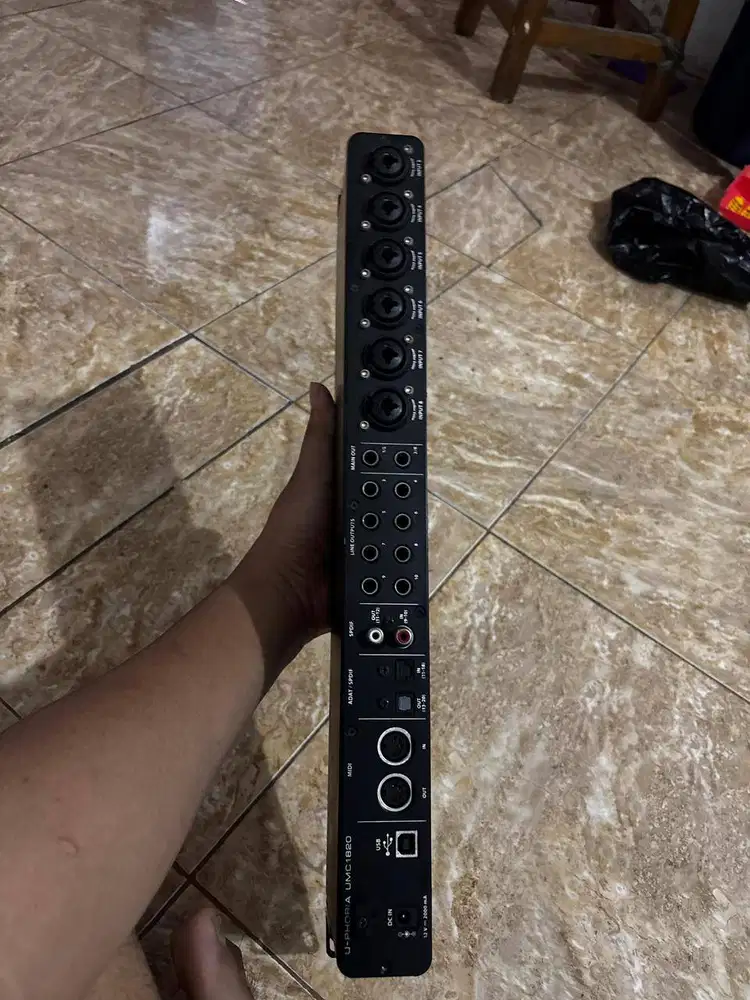 JUAL SOUNDCARD 8 CHANEL BEHRINGER