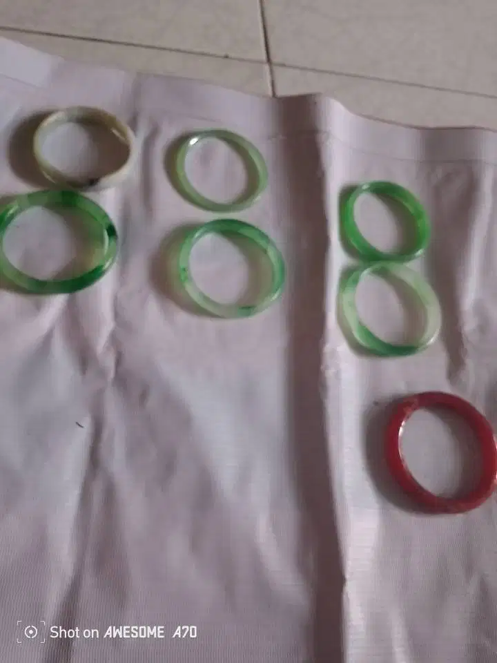 Koleksi gelang Giok Antik