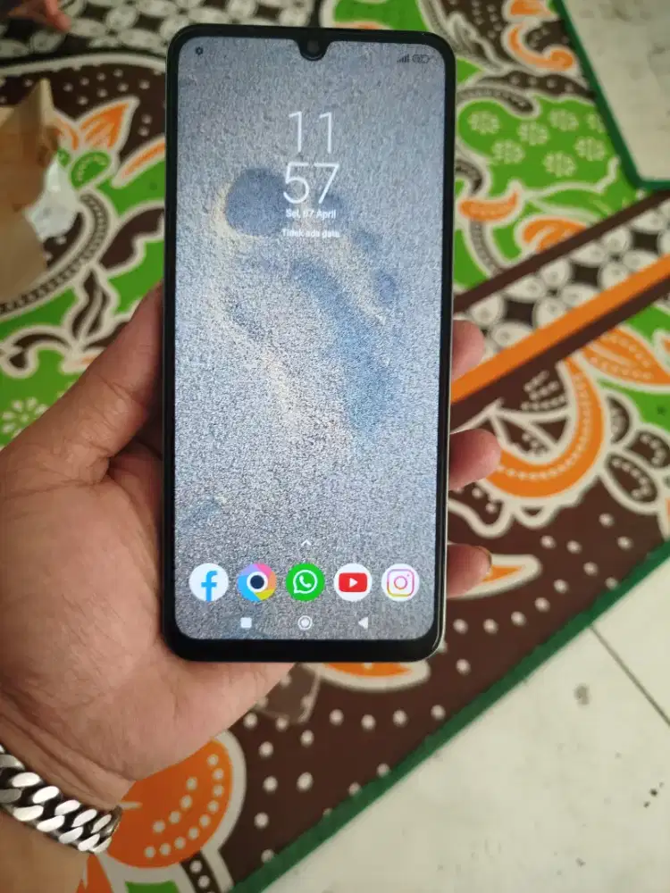 Jual hp lagi BU pisan sekarang